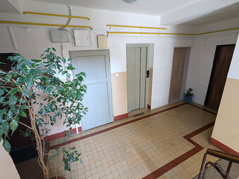 Tehlový, 2 izb. blízko historického CENTRA, čiast. zariadený - 12