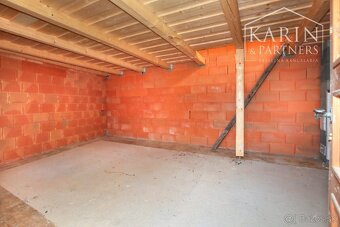 Dva Apartmánové Domy v Štádiu Hrubá Stavba: Banská Štiavnica - 12