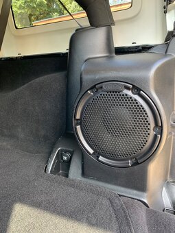Jeep Wrangler JK 2,8 CRD Mountain - 12