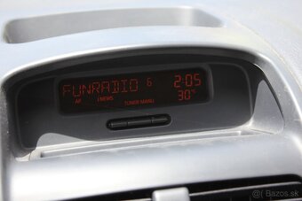 Renault Clio 1,2 i 16V - 12