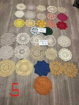 Háčkované dečky-ruční práce - 12