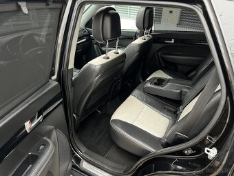 Kia Sorento 2.2 CRDi VGT 4WD TX A/T - 12