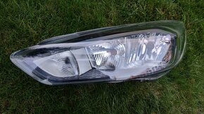 Svetlo, lampa, hmlovka : Ford Ranger, Focus, Fiesta - 12