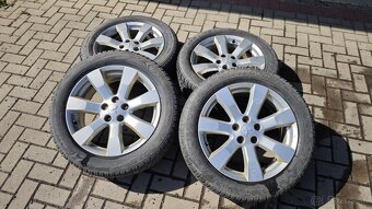 Mitsubishi Outlander 2.2 / diesel / 4x4 SUV / 7.miestne - 12
