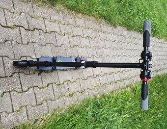 Predám   skladaciu  kolobežku  elektrickú  - - 12