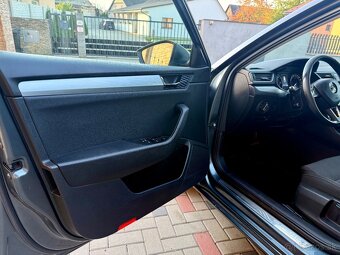 Predam škoda superb 3 2.0 tdi 110kw - 12