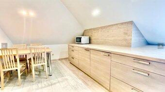 Prenájom nadštandardný veľkometrážny 2-izbový byt 95m2 v cen - 12