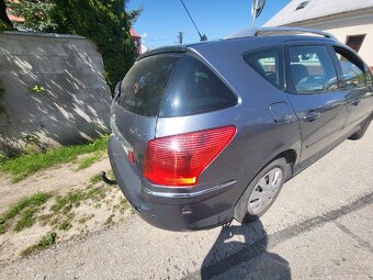 Peugeot 407sw 1.6 tdi - 12