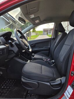 Kia Picanto 1.0 - 12