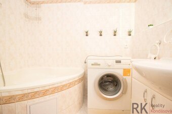 Top lokalita- 3-izb.byt s loggiou, Jakobyho - 12