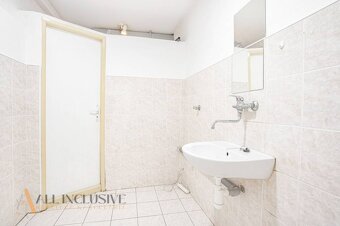 ALL INCLUSIVE I OBCHODNÝ PRIESTOR V CENTRE MESTA NA PREDAJ - 12