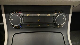 Mercedes Benz B 180 - 12