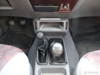 Nissan Terráno 2.7 tdi.7 miest - 12