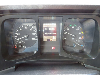 MERCEDES BENZ AROCS 1824 E6 CARRIER  1050 400V DHOLLANDIA - 12
