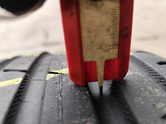 BMW sada alu+pneu 225/45 18" - 12