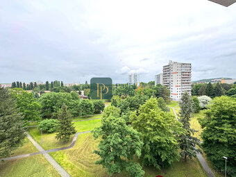 Predaj 2,5 izbový byt, balkón, Chrenová - 12