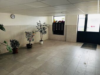 Predám 3 izbový byt, 75 m2, VT Sidl.1.Mája - 12