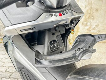 Piaggio X10 125 ABS ASR Executive - 12