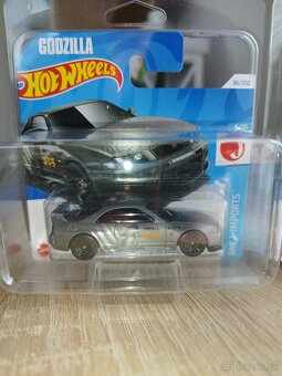 Hot wheels Nissan GT-R, Nissan Skyline #1 - 12