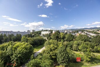 Útulný 5 izbový byt na predaj Banská Bystrica, do centra 5 m - 12