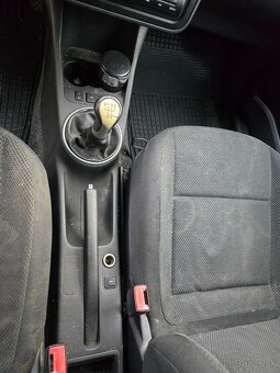 skoda fabia II 1.4 tdi 59kw kod motora BMS - 12