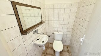 Kompletne zariadené kaderníctvo - 12