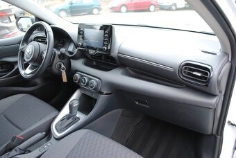 Toyota Yaris 1.5 Dynamic Force⭐6337KM⭐ODPOČET DPH⭐ - 12