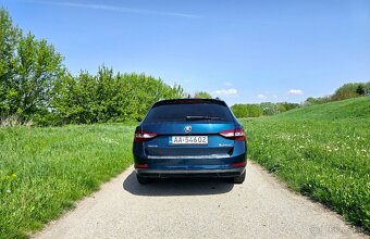 ŠKODA SUPERB 3  COMBI 2.0 TDI DSG - 12