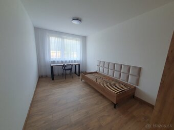 Prenajmem novostavbu rodinného domu v Humennom - 12