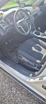 Na predaj: Opel Insignia Sports Tourer 2.0 CDTI (96 kW), r.v - 12