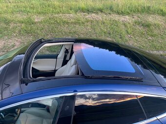 TESLA model S75 - 12