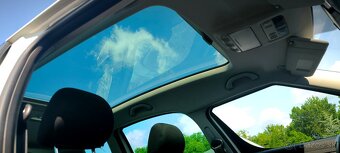 Škoda Roomster Scout 1.6tdi - 12