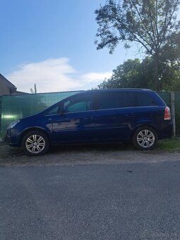 Opel Zafira B 1.8B V CELKU NA ND - 12