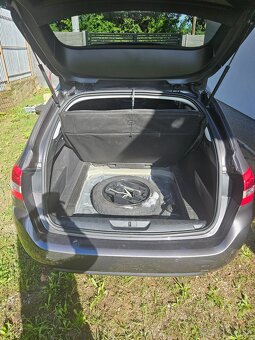 Predám Peugeot 308 sw, 1,6 cm3, 73 kW, manuálna prevodovka - 12