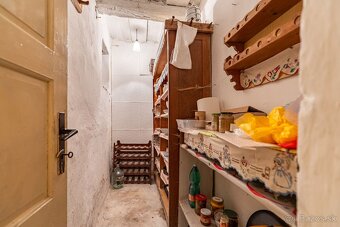 NA PREDAJ 200 ROČNÝ RODINNÝ DOM V MESTE VRANOV NAD TOPĽOU - 12