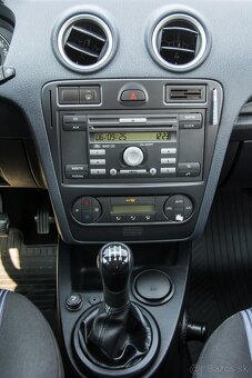 FORD Fusion Duratec 1.6 benzín (2008) - 12