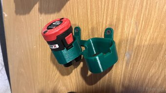 Držiaky Bateriek a Náradia Milwaukee a Makita - 12
