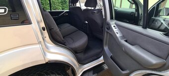 Nissan Pathfinder 2,5dci 4x4 128kw - 12