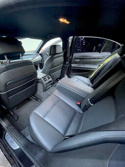 BMW 740d xDrive 230 kW, PÔVODNÝ LAK,175xxxkm, FACELIFT - 12