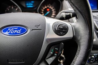 Ford Focus Kombi 1.6 - 12