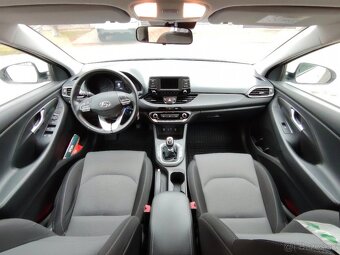 Hyundai i30 cw 1.6crdi SK 1.maj. - 12