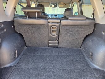 Toyota Rav4 2.2D-4x4 - 12