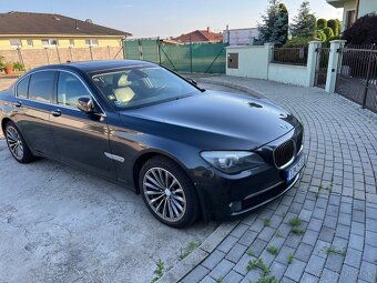 BMW 730d - 12