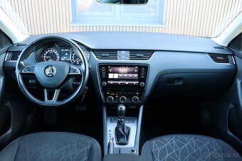 Škoda Octavia Combi 2.0 TDI Ambition DSG - 12