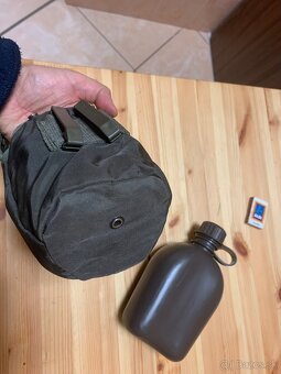Predam kvalitnu armadnu flasu typu US Army - 12