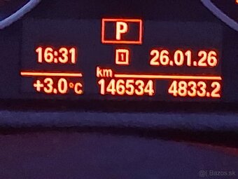 BMW X1 sDrive 18d - 12