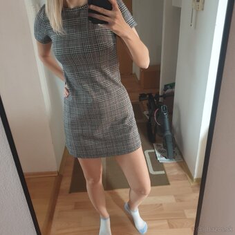 Dámske šaty XS balík - 12