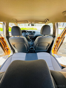 Hyundai i20 - 12