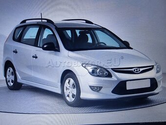 hyundai i30 combi kufrové dvere - 12