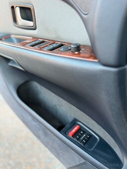Audi A8 4.2 D2, V8 benzín+ LPG, Quattro, r.1999 - 12